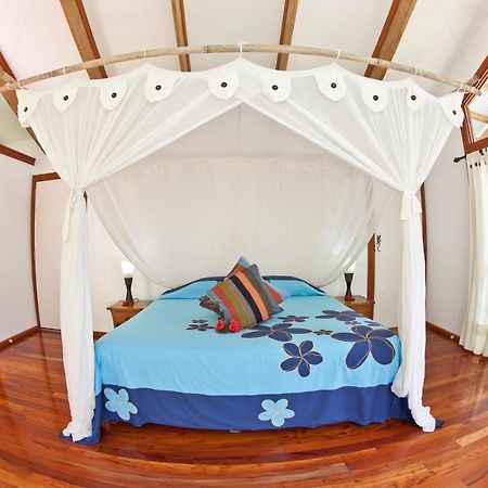 Matanivusi Beach Eco Resort Serua 외부 사진